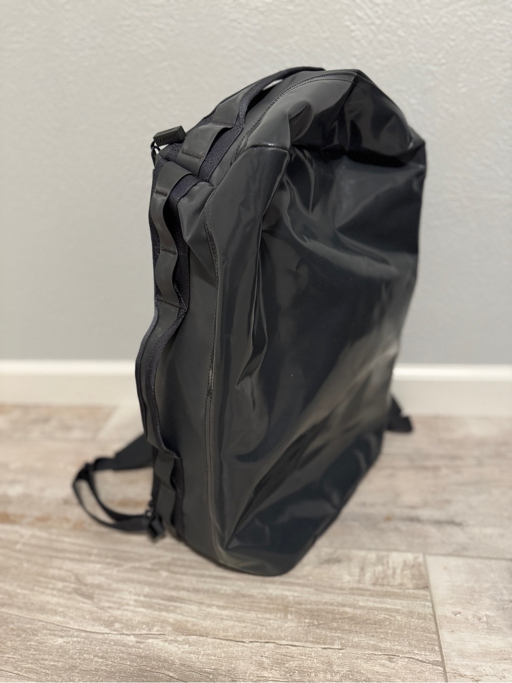 Baboon to the Moon - Go Bag (Small- 40L) - Picture 4 of 4